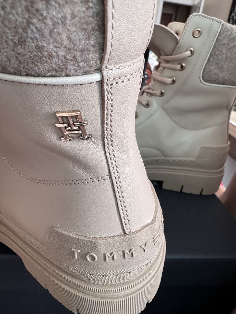 Боти Tommy Hilfiger 39 номер