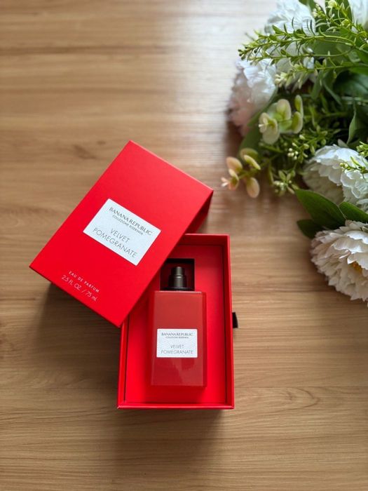 Banana Republic Velvet pomegranate 75ml EDP