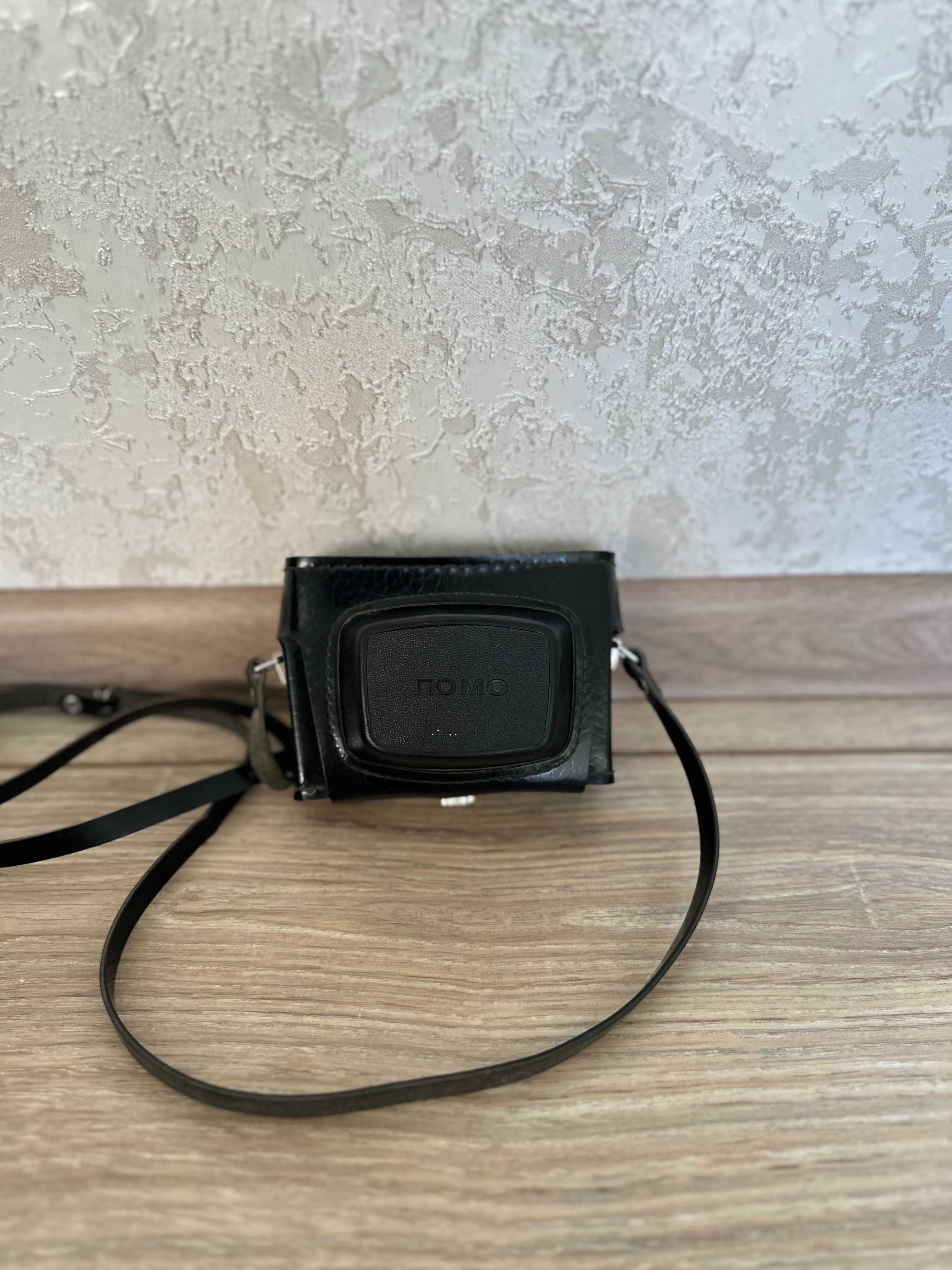 Пленочный фотоаппарат ЛОМО Смена 8М