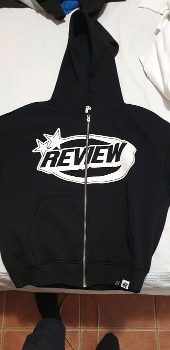Vând geaca hoodrich