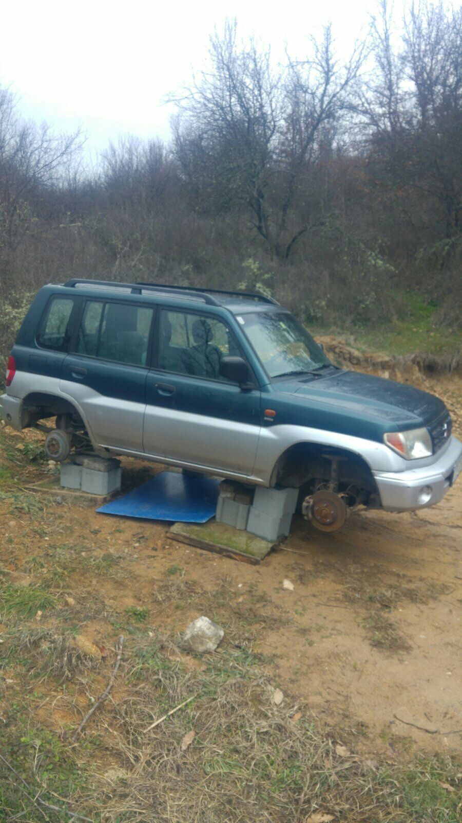 Mitsubishi Pajero Pinon 1.8