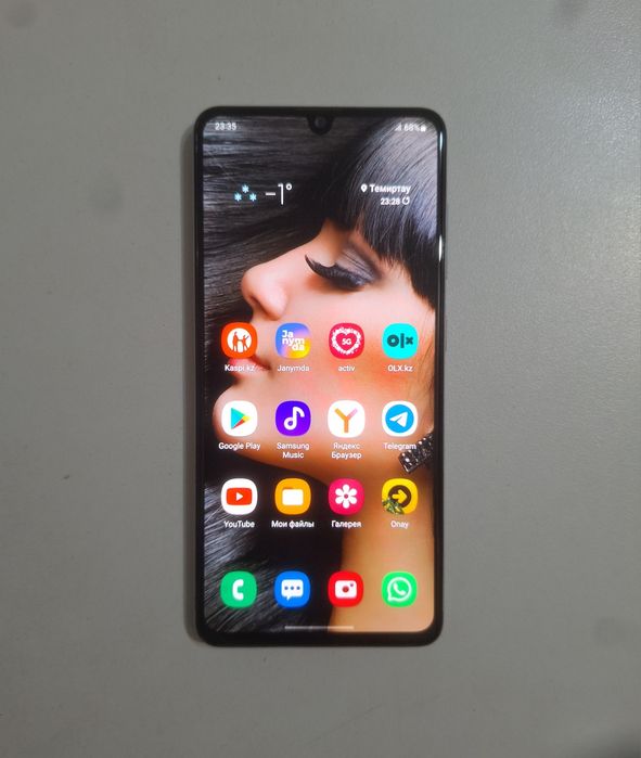 Продаю Samsung a41