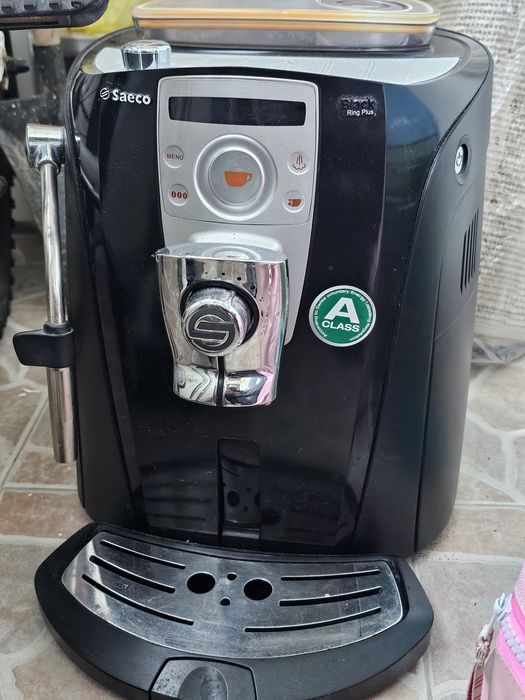 Saeco кафе машина