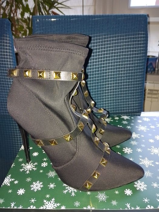 Чисто нови боти, номер 39