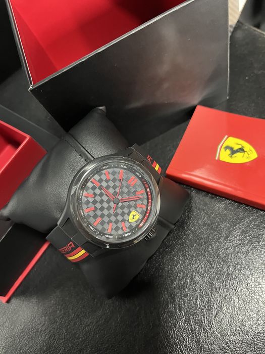 Оригинален НОВ часовник Scuderia Ferrari Limited