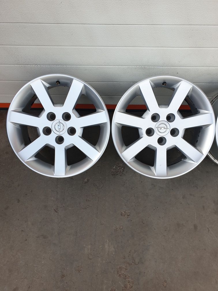 Оригинални джанти за ОПЕЛ OPEL FIAT ALFA LANCIA R16 5x110 ET39 7J