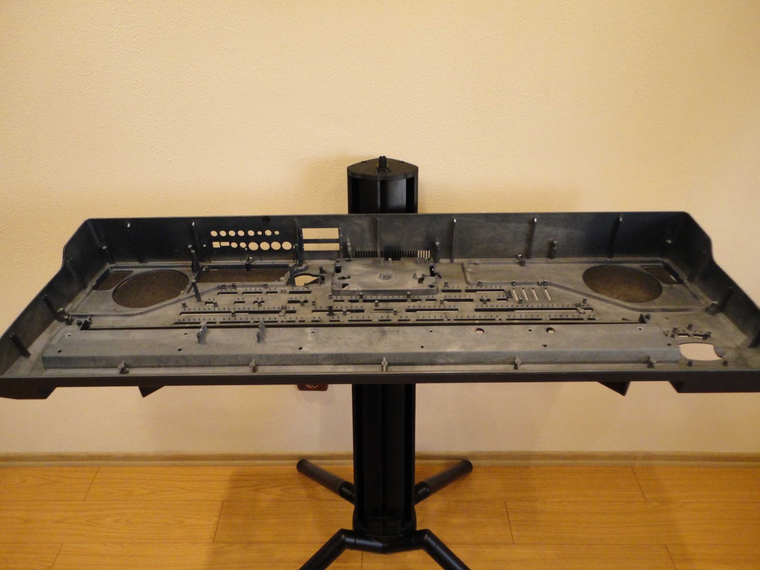 Carcasa Superioara Orga Korg Pa800