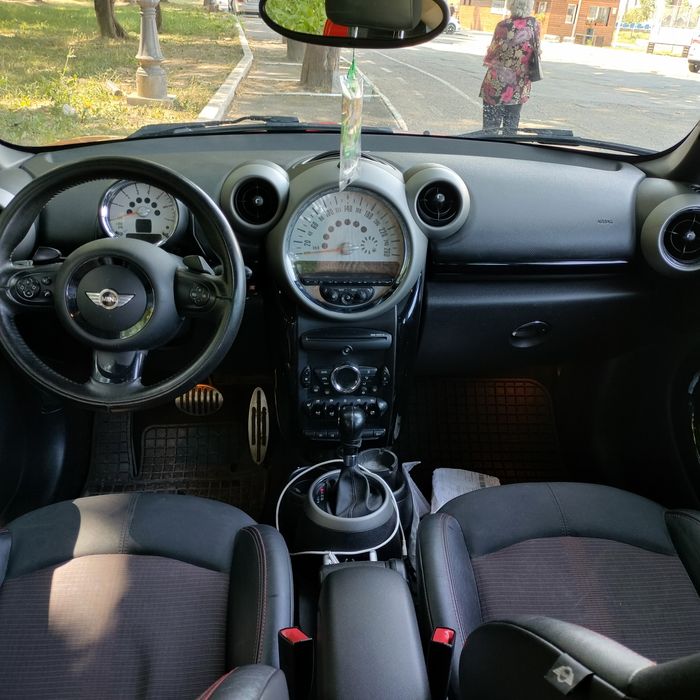 Mini Countryman SD automata