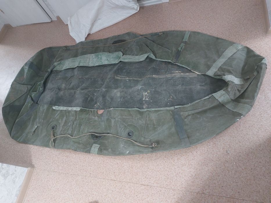 Продаётся резиновая лодка