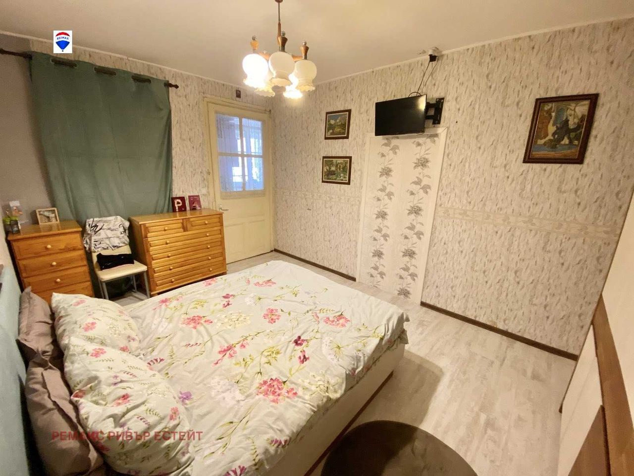 Продава се Къща в Русе, Център - 87 кв.м за 1540 €/кв.м - Снимка #4