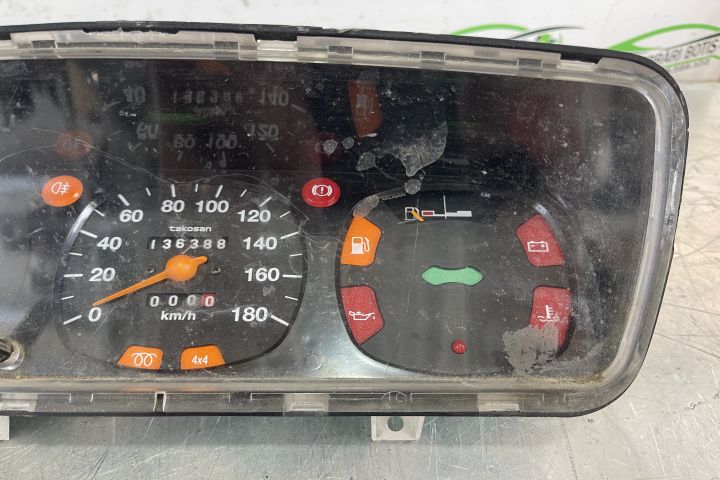 Ceasuri bord Dacia 1310 prima generatie