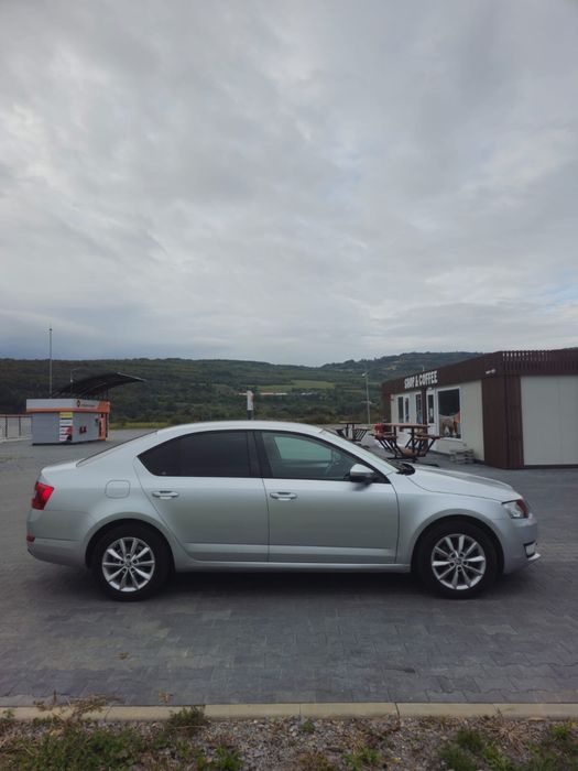 Skoda Octavia Sedan 1.6 TDI 2015