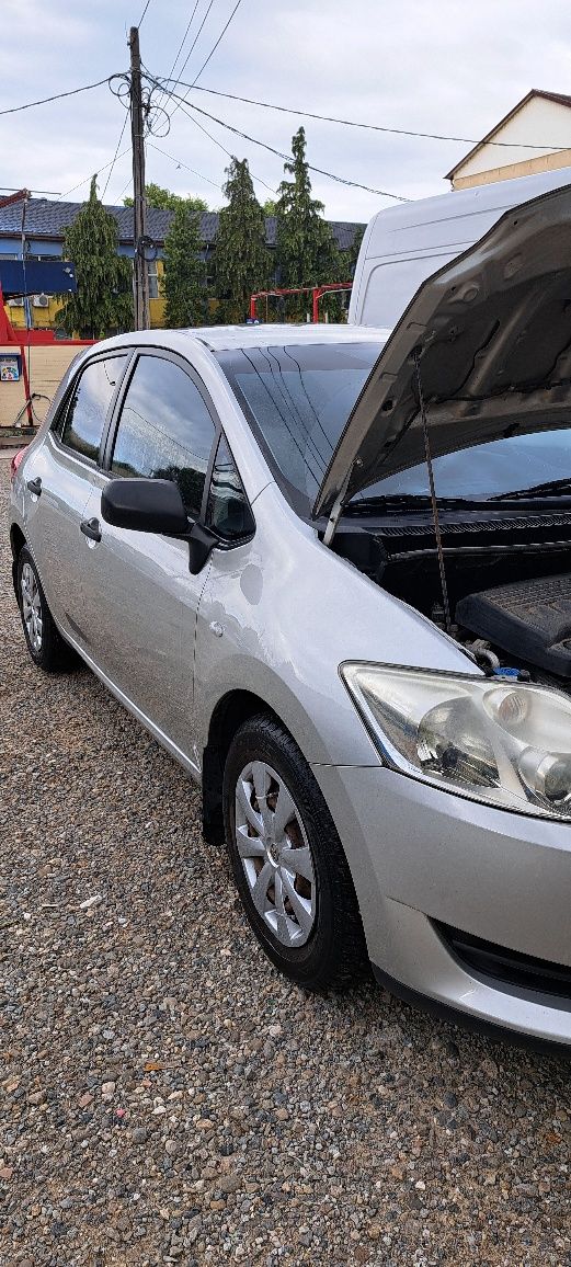 Toyota Auris an 2010