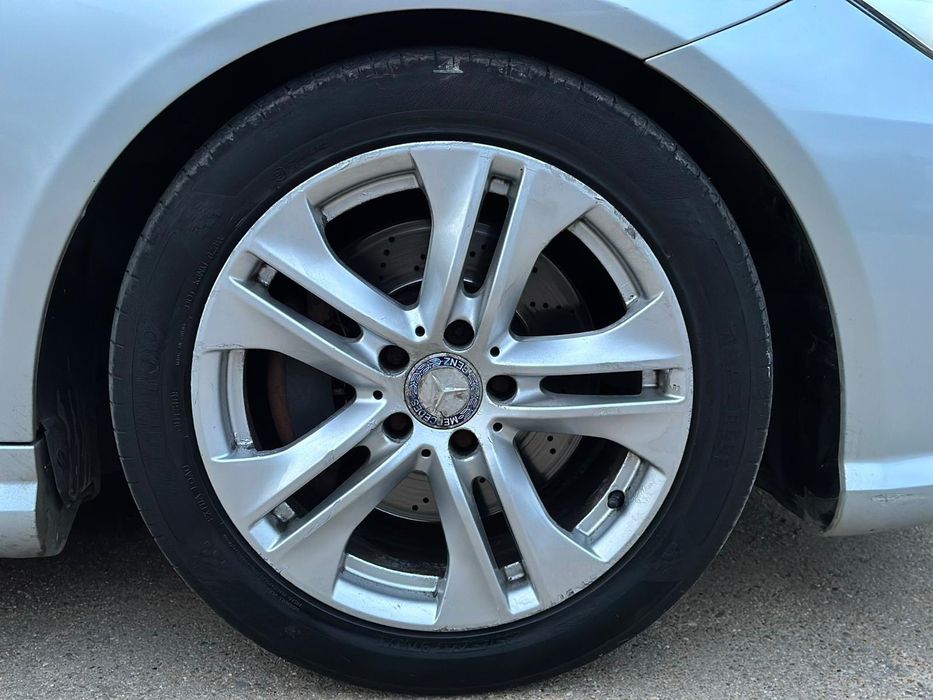 Mercedes E350 231кс. На части AMG W207 coupe! OM642