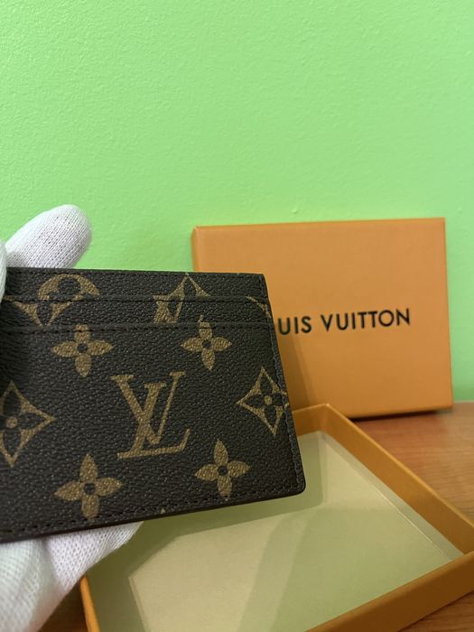 Louis vuitton card holder (портфейл тип картодържател)