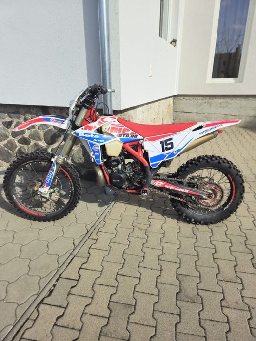 Vând Beta RR Raesing 300 2T