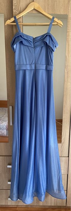 Официална рокля