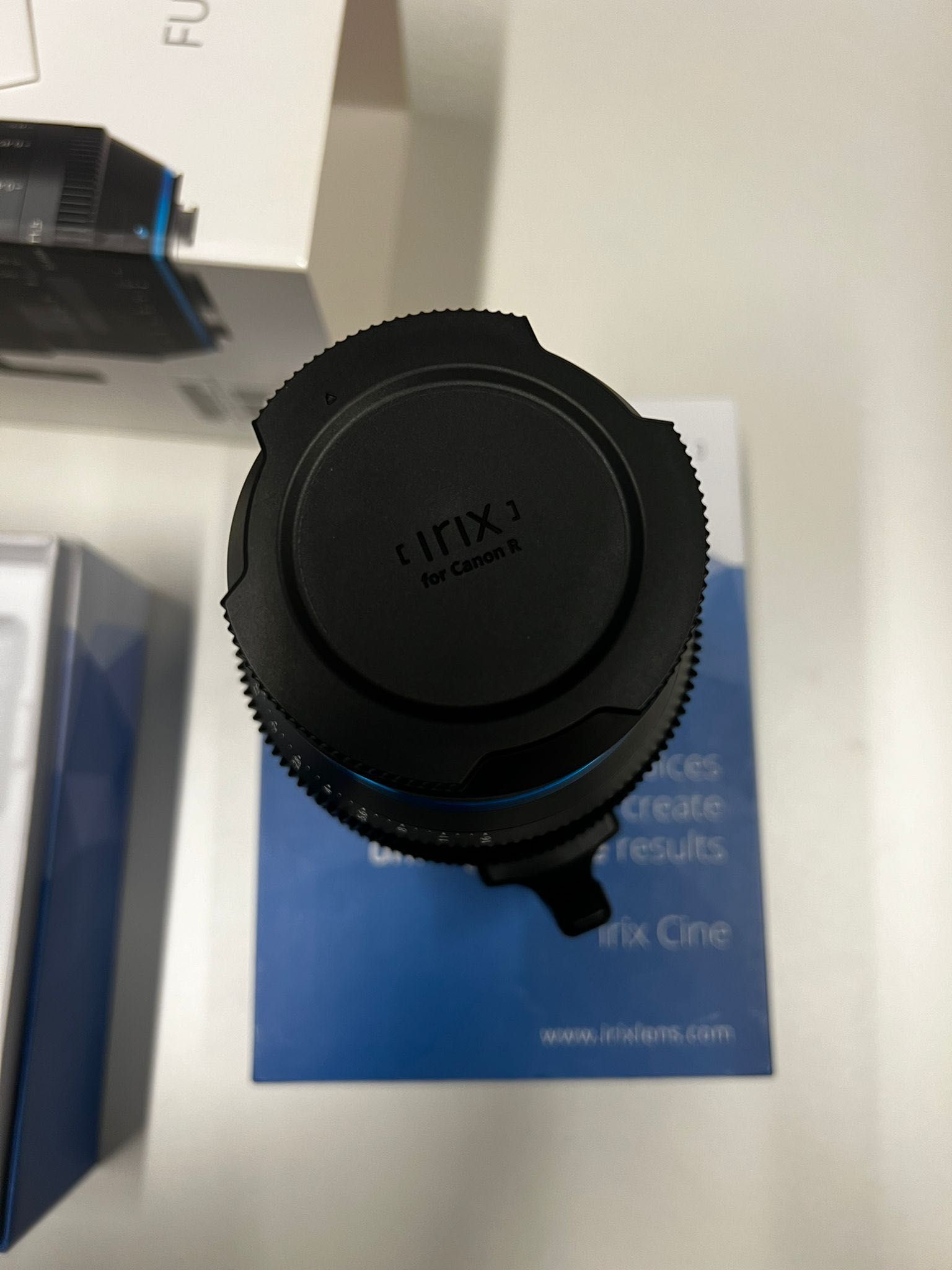 Obiectiv cine lens manual IRIX 30mm t1.5 RF mount