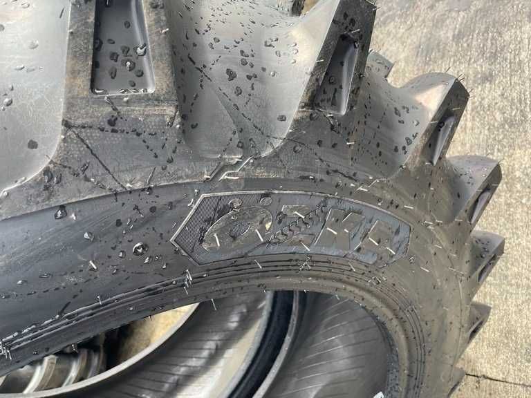 Anvelope noi de tractor spate cu 10pliuri livrare 16.9-38 Case mx 135