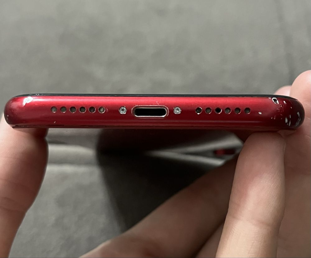 Iphone XR акб 79%