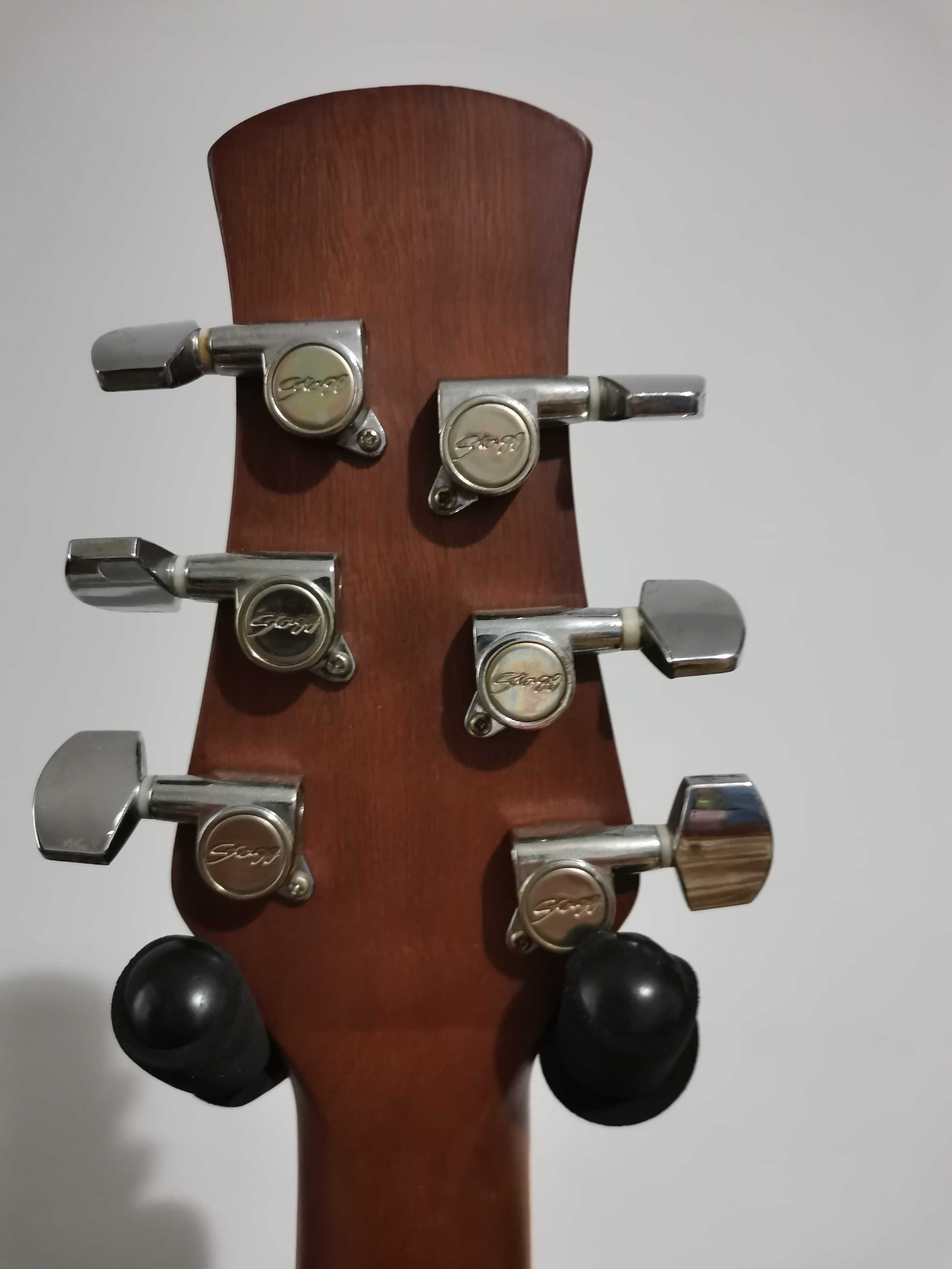 chitara electro-acustica Stagg (model Ovation)