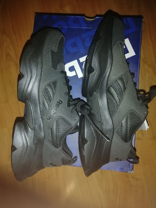 Reebok маратонки