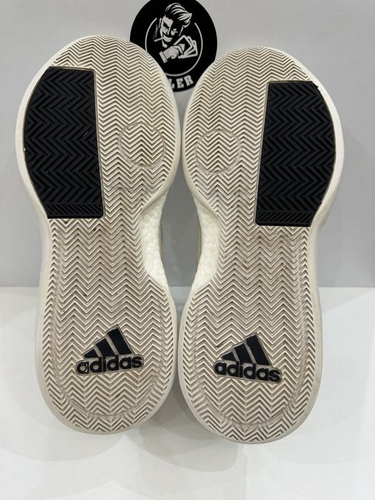 Маратонки ADIDAS MARQUEE Boost Low.Номер 45.5