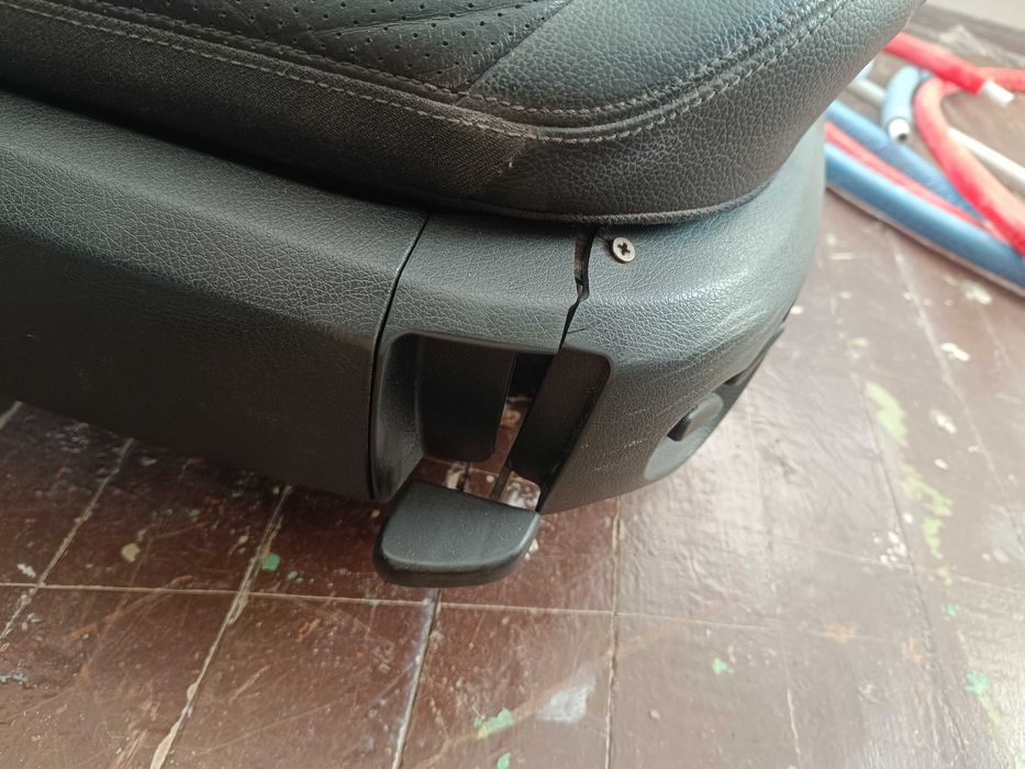 Части за Мерцедес Е 211