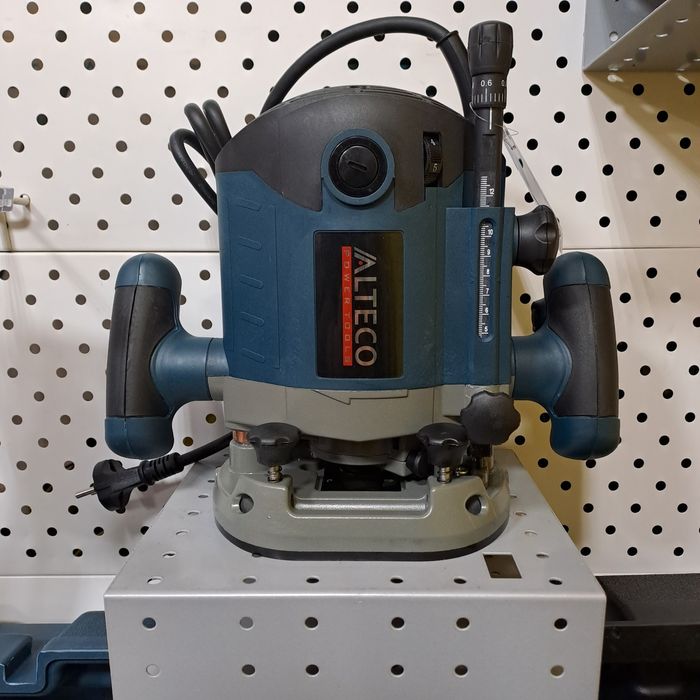 Фрезерный станок Алтеко, Бош! Бесплатная доставка!Ликвидация товара!