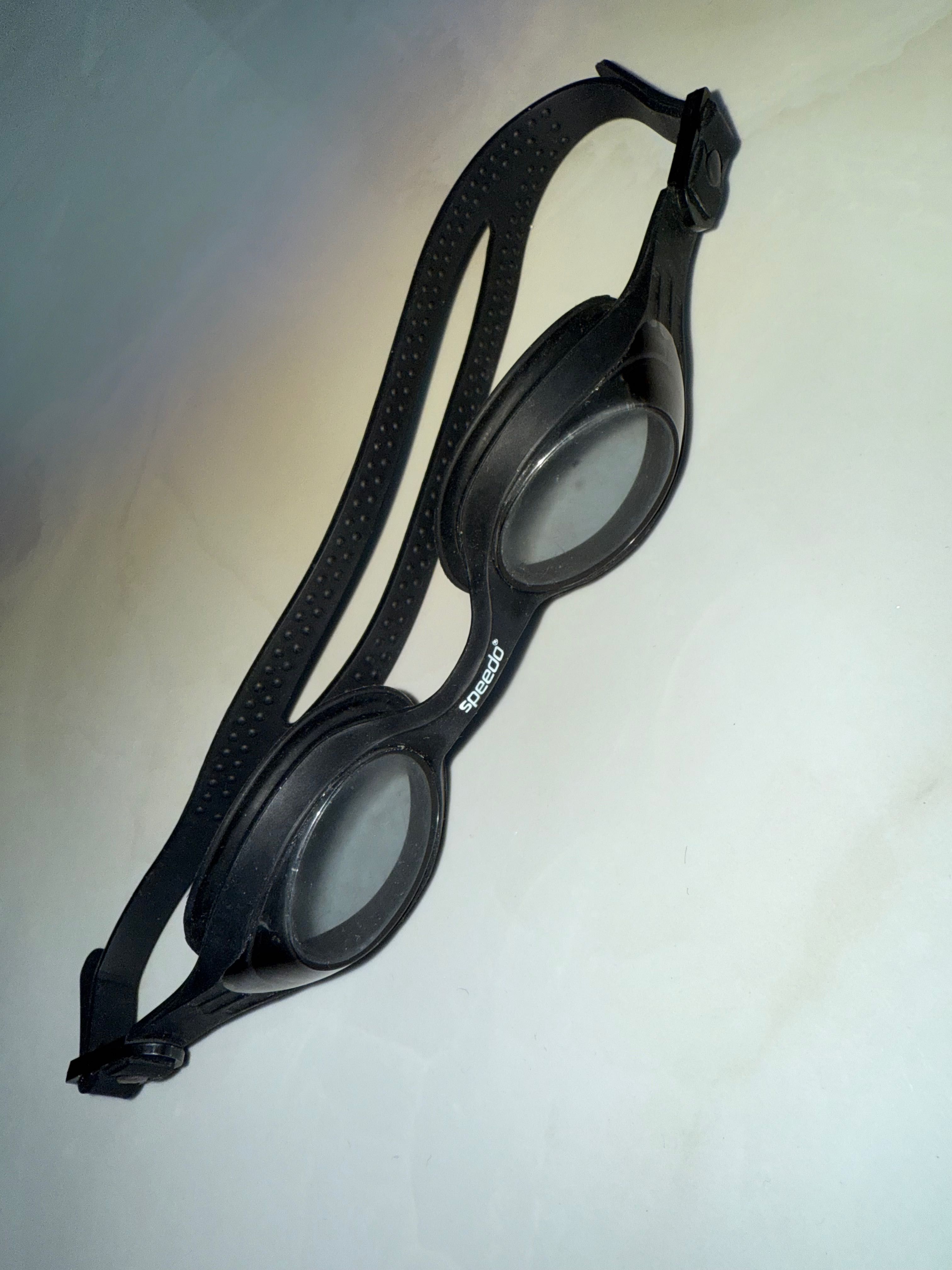 Очки для плавания Speedo