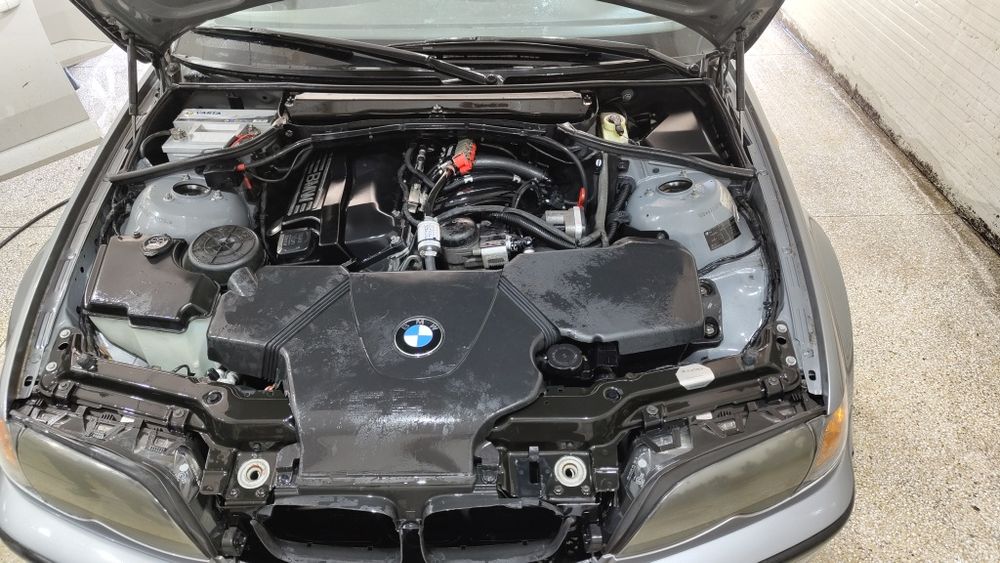 Vând BMW e 46  2003 benzina