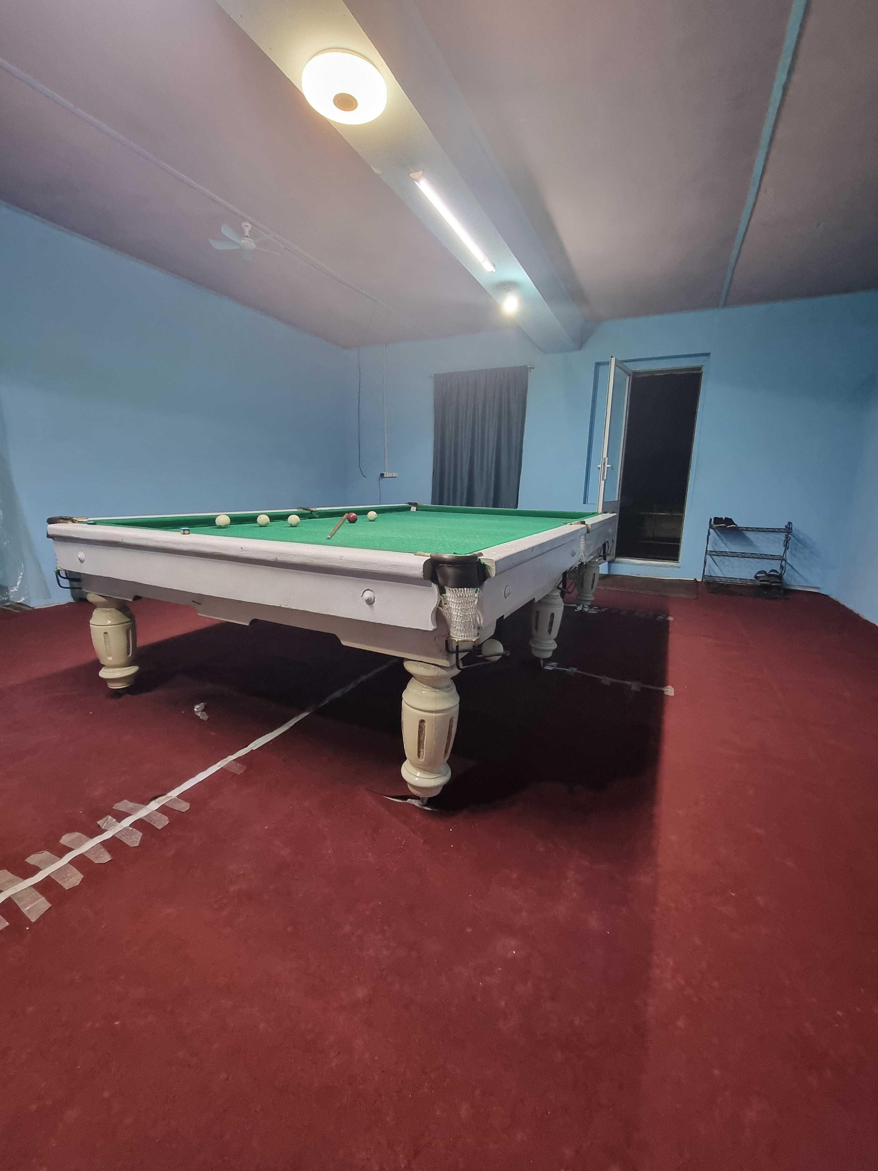 Billiard stol sotiladi
