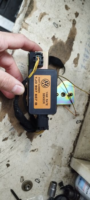 Сензор esp golf 4/audi a3 8l.bora passat .shkoda