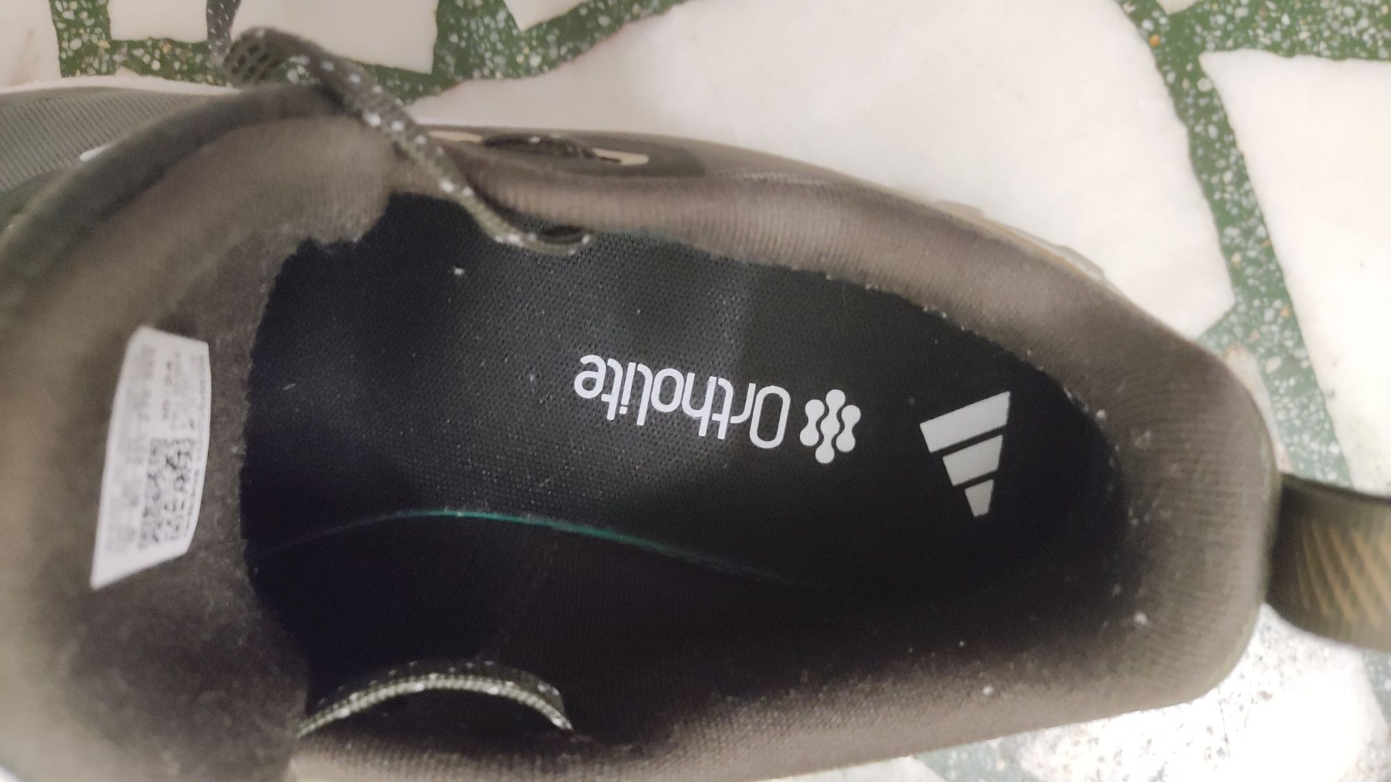 Маратонки Adidas 42⅔