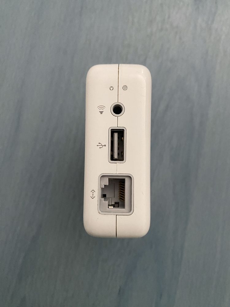 Рутер Apple Airport Expess - Неработещ