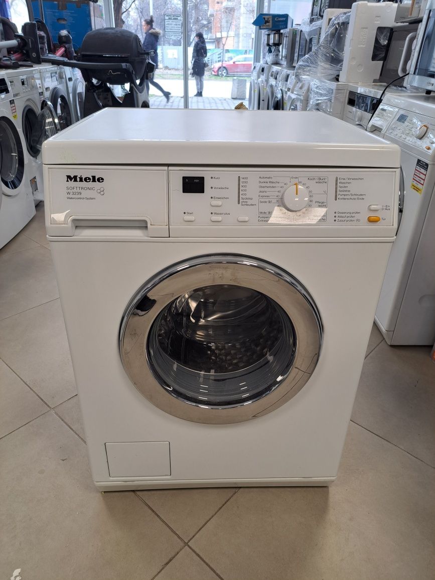 Пералня Miele W3239 Пчелна пита