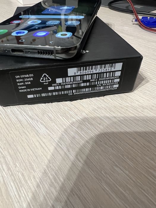 Samsung S23+ Plus 256 Gb green neverlocked iiimpecabil