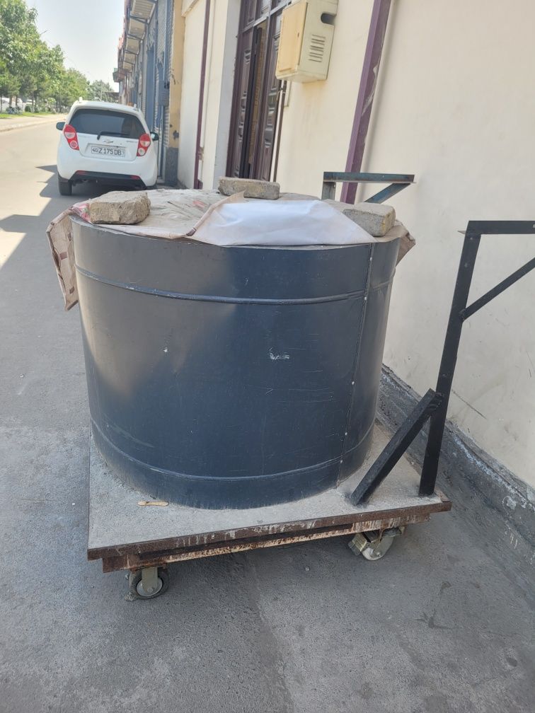 Somsa tandir sotiladi