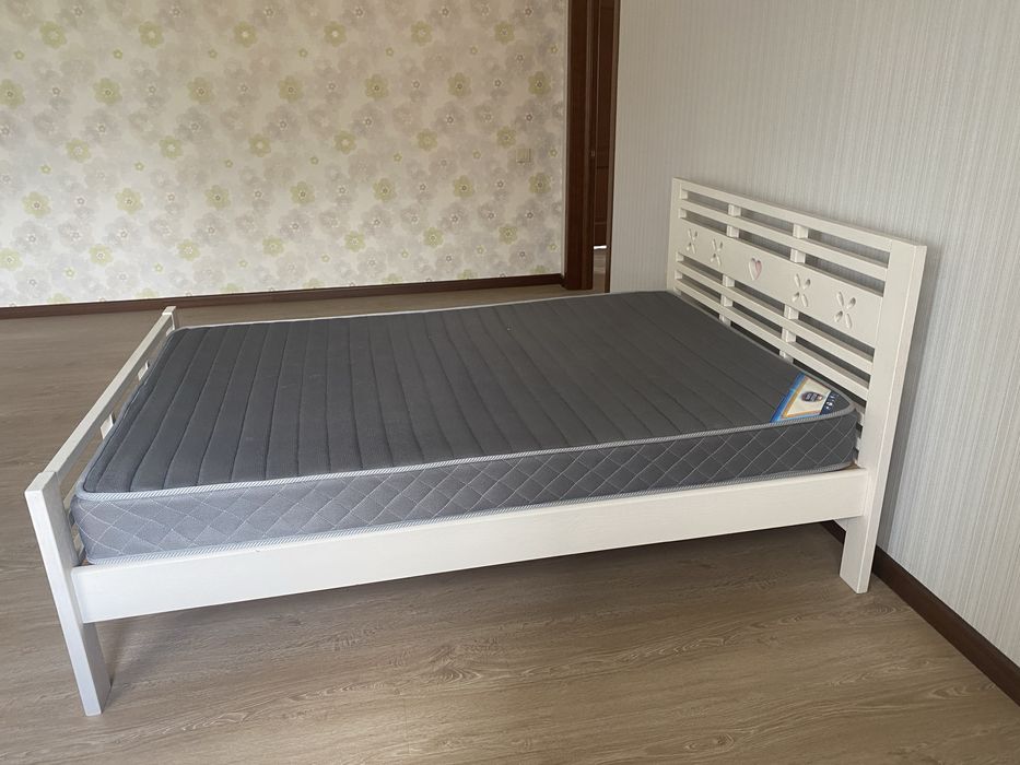 Кровать деревянная 140/200