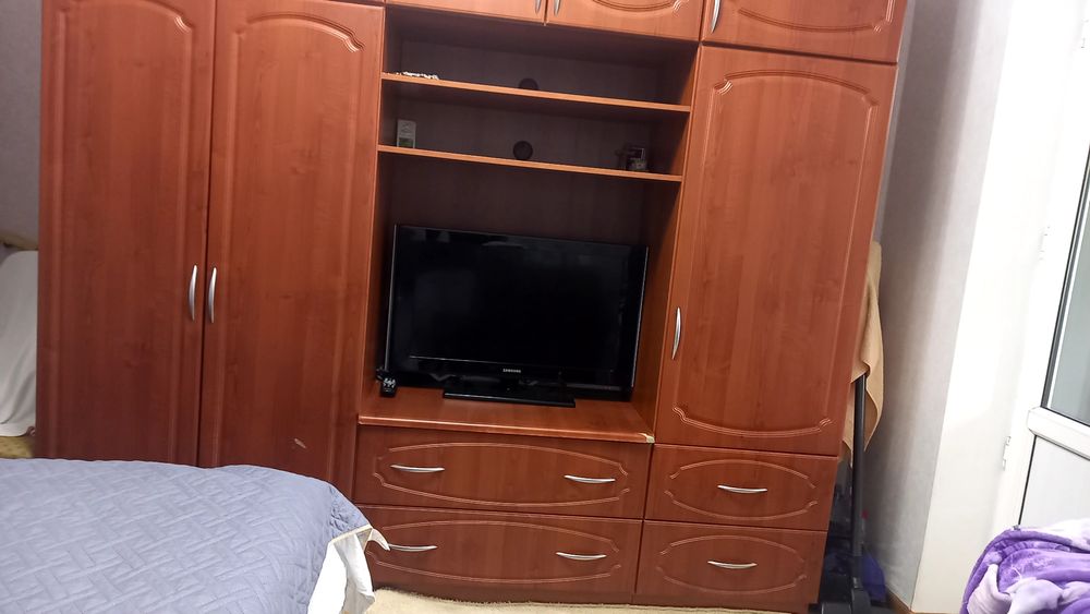 Продам Шкаф 230 на 240