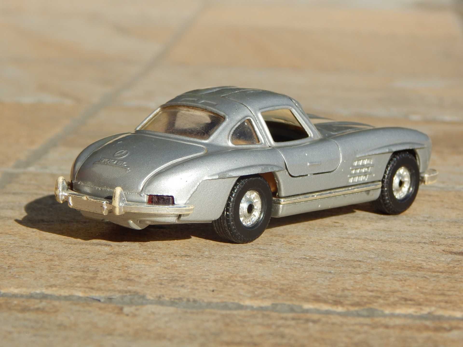 Macheta Mercedes-Benz 300SL 1954 Corgi Marea Britanie 1984 sc 1:32