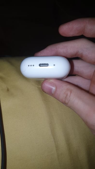 Air pods 4 noise cancellation