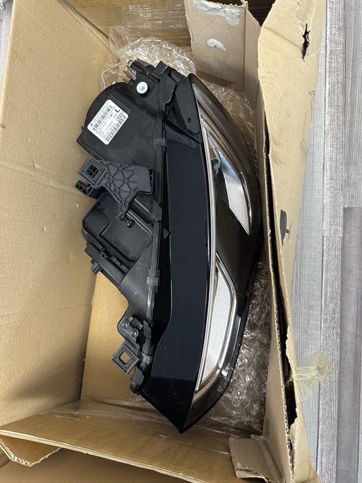 Far Stanga Audi A5 facelift