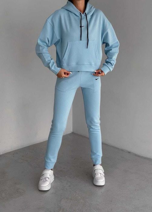 Страхотни дамски екипи