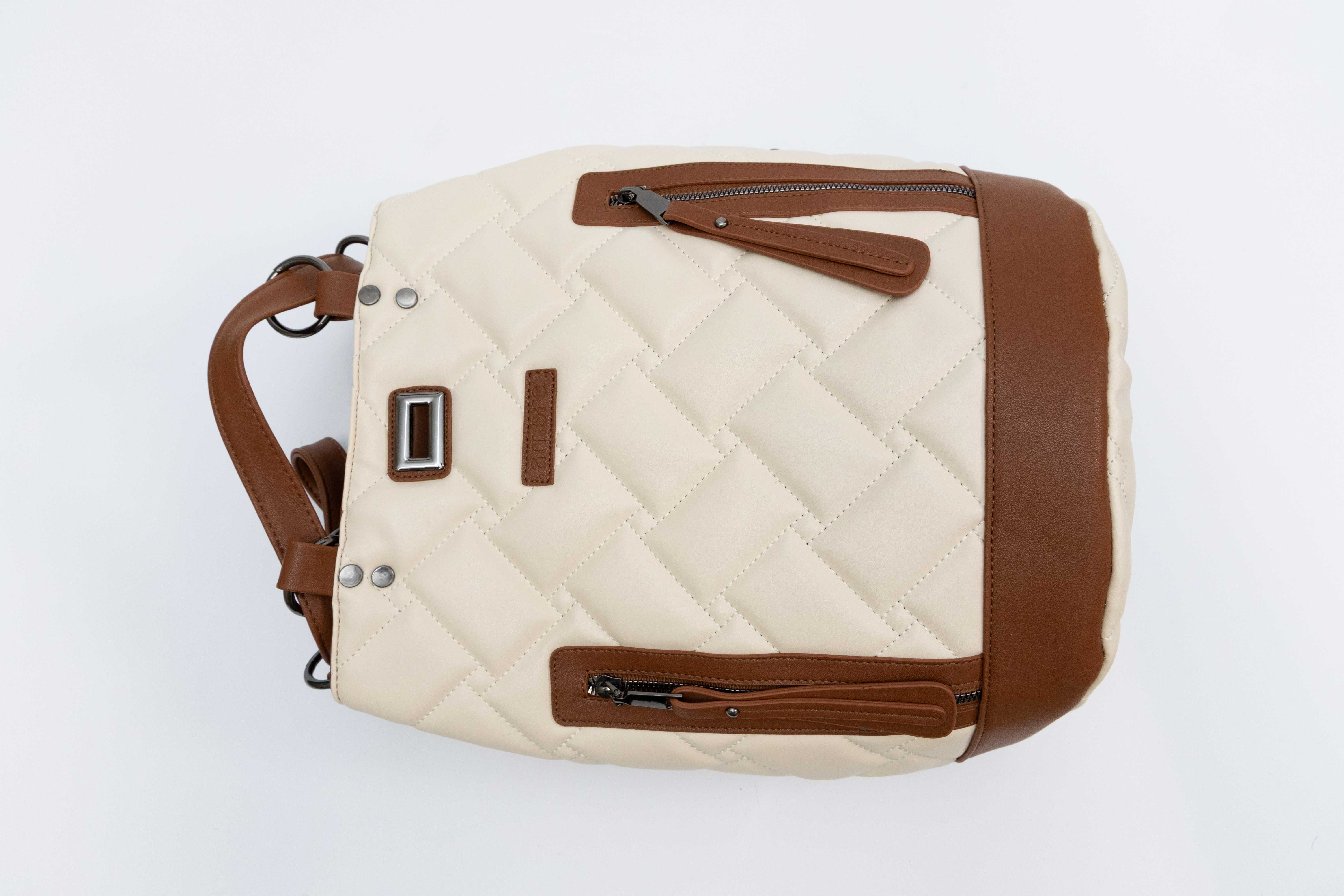 Спортно елегантна дамска раница AMORE Livia - Cream