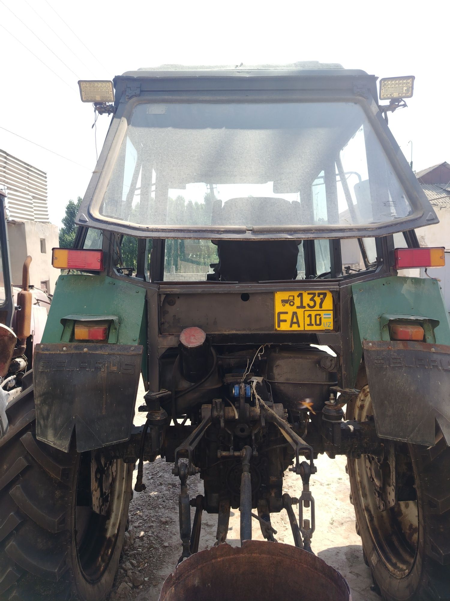 Traktor MTZ 80 s
