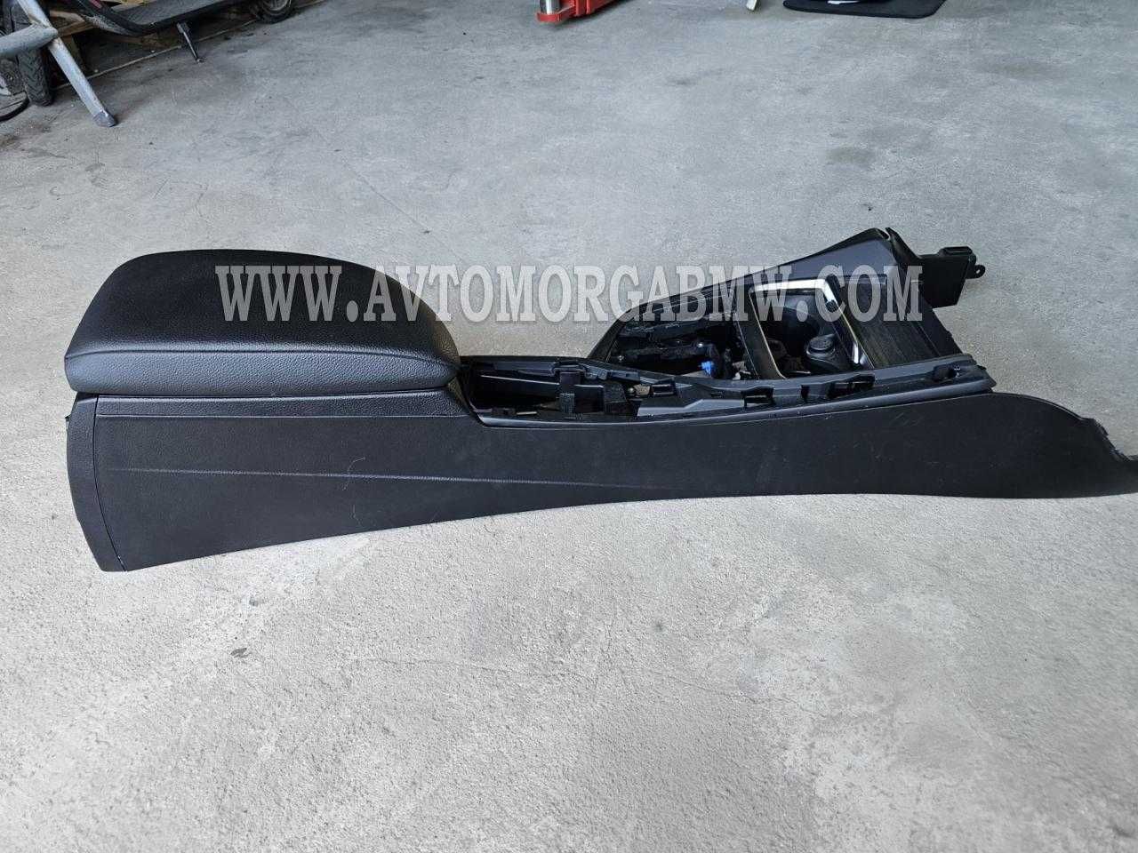 Бмв 1 Ф20 Ф21 Барче с подлакътник Bmw F20 F21 безжично зарядно телефон