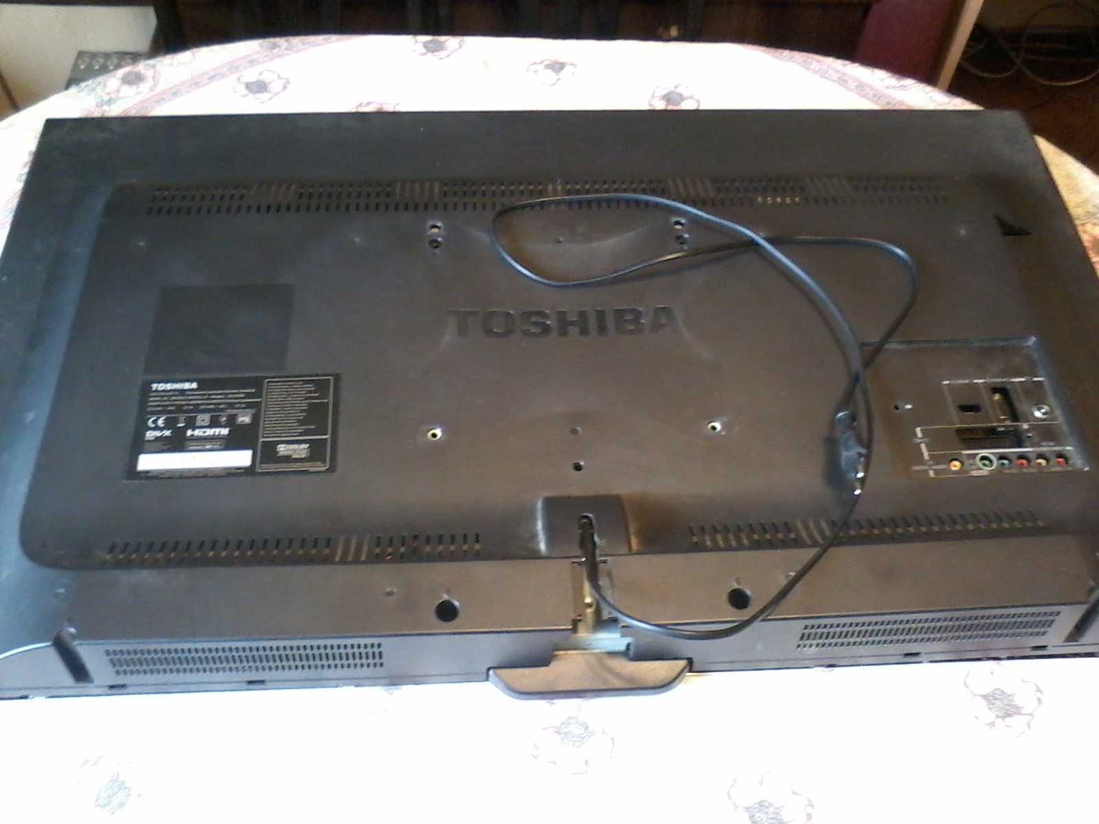 Телевизор Toshiba 40 инча