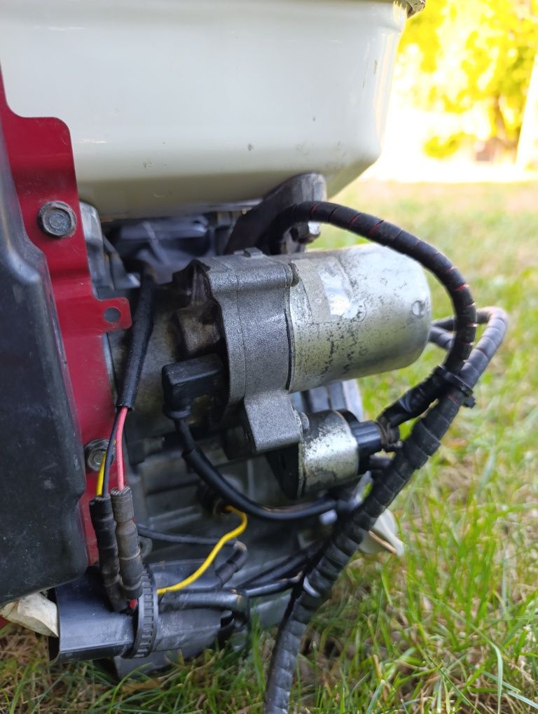Четиритактов двигател HONDA GX 270