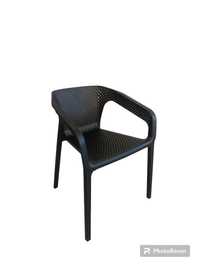 Стол полипропилен Деа черен цвят